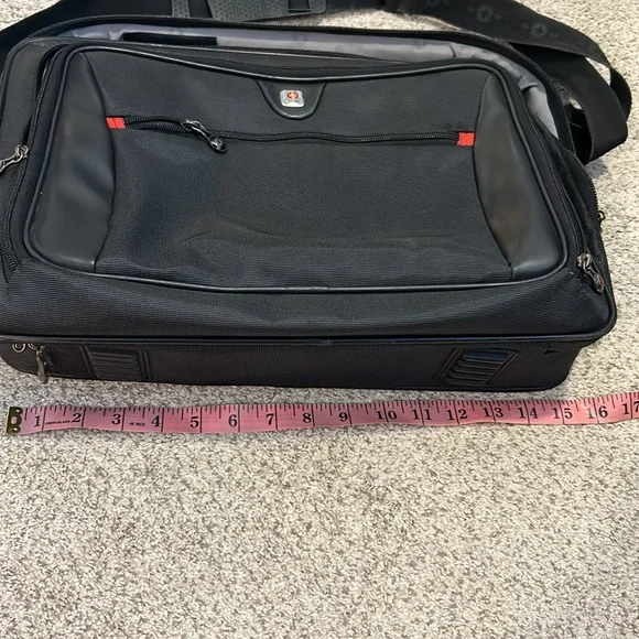 Swiss Gear Laptop Bag, Black - Picture 10 of 11